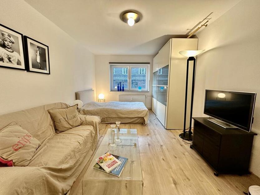 Essen Innenstadt: Stilvoll wohnen – gehobener, vollmöblierter Erstbezug zimmer