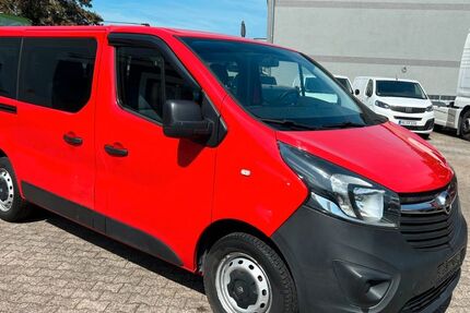 Opel Vivaro 155.084 km 8.550 &euro; Oberhausen 46149