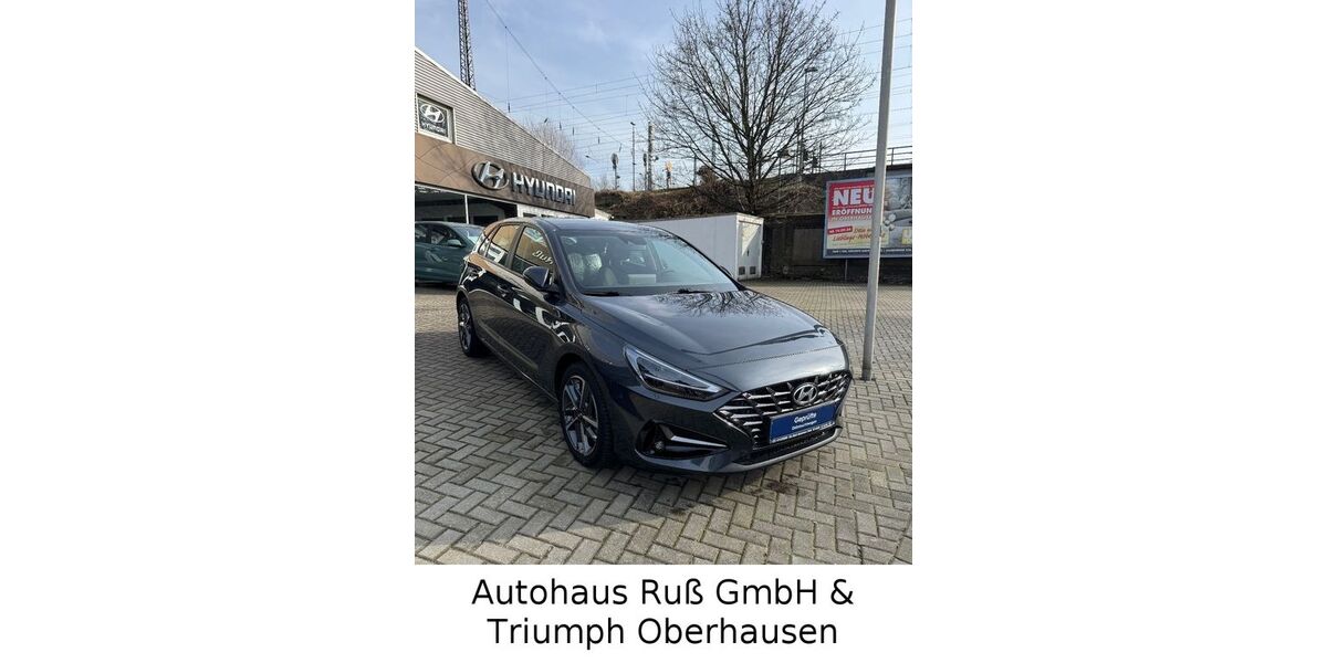 Hyundai i30 21.414 km 20.990 &euro; Oberhausen 46049