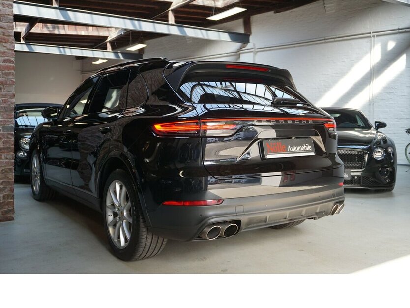 Porsche Cayenne S Bose HA-Lenk Pano Sport-AGA 360° Matrix 92.707 km 56.900 € Wuppertal 42327