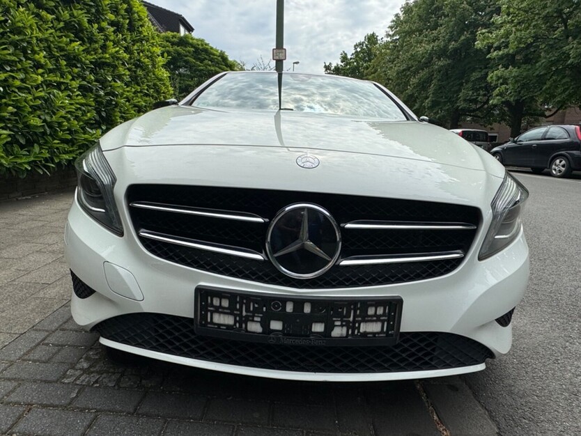 Mercedes-Benz A 180 157.000 km 14.000 € Duisburg 47051