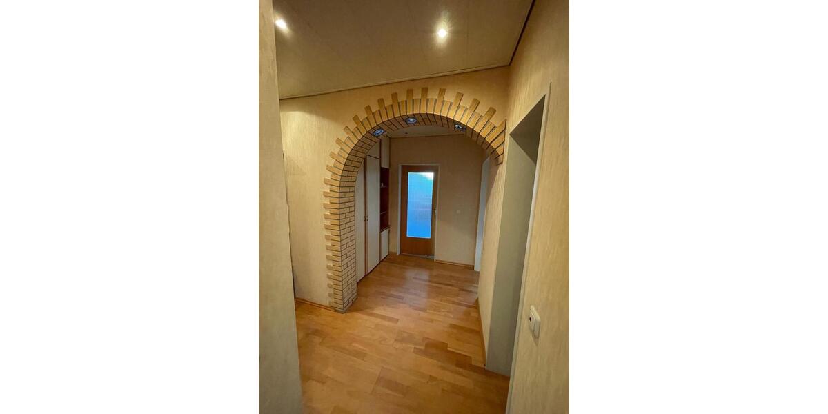 Etagenwohnung Duisburg Huckingen - 3 Zimmer, 78 m&sup2;, 1.137&euro; | Angebot:24766539