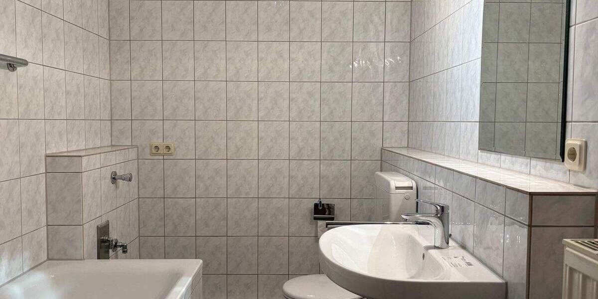 Etagenwohnung Rheinberg - 3 Zimmer, 101 m&sup2;, 239.000&euro; | Angebot:25276626