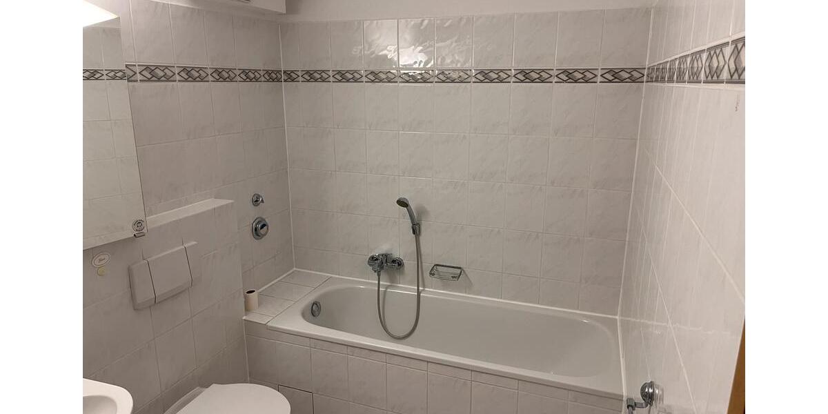 Etagenwohnung Duisburg Walsum - 2 Zimmer, 63 m&sup2;, 880&euro; | Angebot:24770761