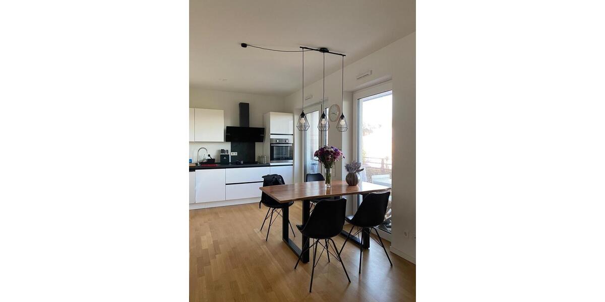 Etagenwohnung Düsseldorf Oberbilk - 2 Zimmer, 64 m&sup2;, 1.241&euro; | Angebot:25262515