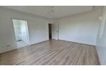 Etagenwohnung Duisburg Rheinhausen - 2.5 Zimmer, 49 m&sup2;, 95.000&euro; | Angebot:27000609