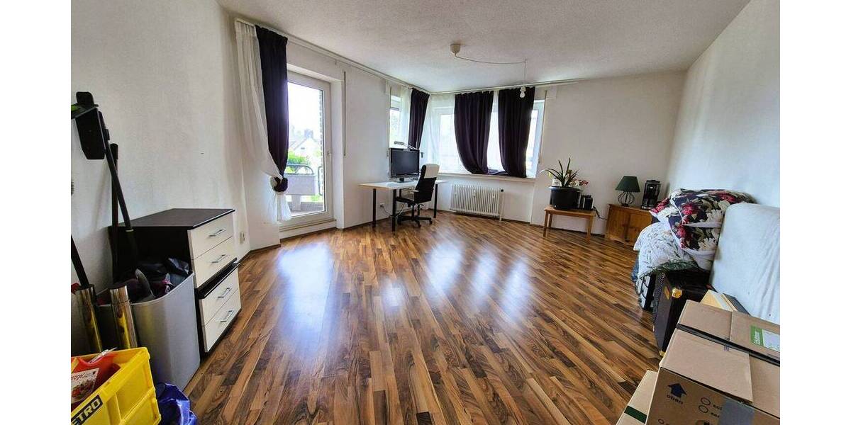 Etagenwohnung Gelsenkirchen Buer - 3 Zimmer, 86 m&sup2;, 730&euro; | Angebot:26867149