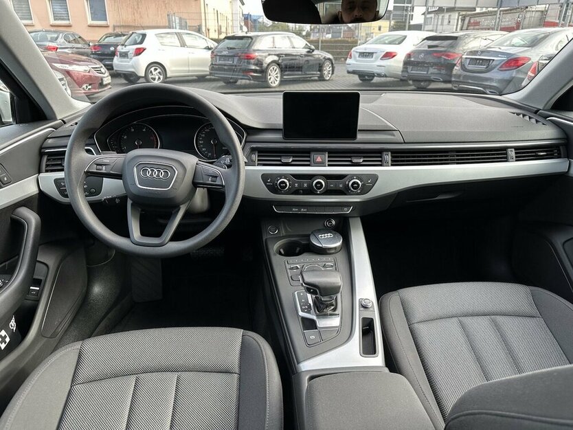 Audi A4 2,0 TDI / Automatik / Navi MMI / LED / AHK 135.000 km 18.900 € Mönchengladbach 41066