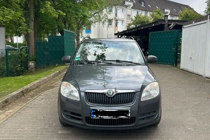 Skoda Fabia 153.000 km 1.700 &euro; Essen 45355