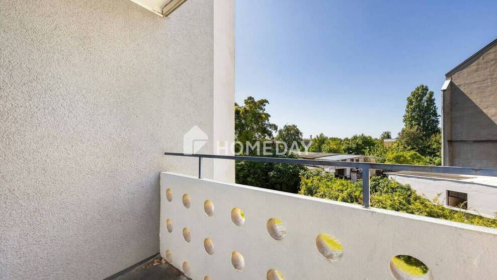 Ideal geschnittene Singlewohnung mit Westloggia im gepflegten Mehrfamilienhaus 1 zimmer