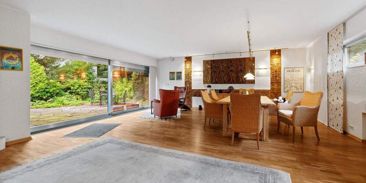 Einfamilienhaus Ratingen Hösel - 9 Zimmer, 303 m&sup2;, 1.450.000&euro; | Angebot:24462555