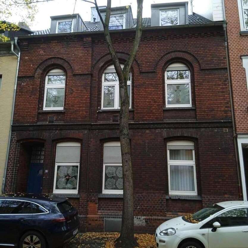 Haus zum Kaufen in Duisburg 299.000 € 207.6 m²