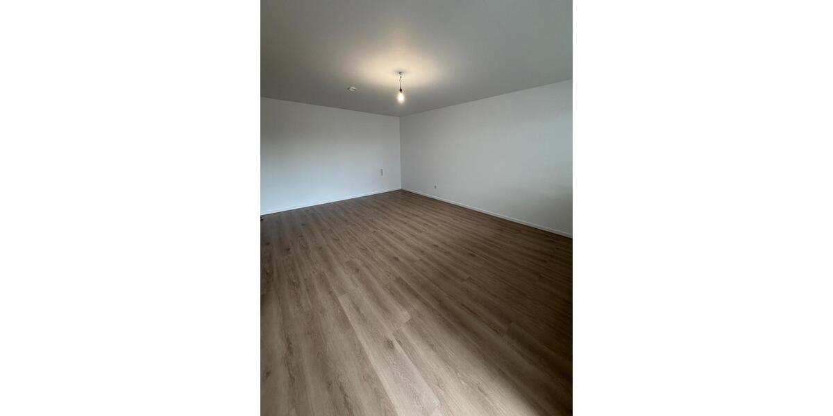 Etagenwohnung Bochum Eppendorf - 3 Zimmer, 83 m&sup2;, 950&euro; | Angebot:26339142