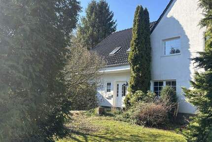 Haus Essen Heidhausen - 5 Zimmer, 198 m&sup2;, 620.000&euro; | Angebot:25695444