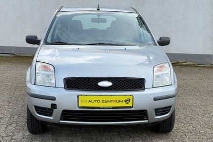 Ford Fusion 139.000 km 3.290 &euro; Velbert 42553