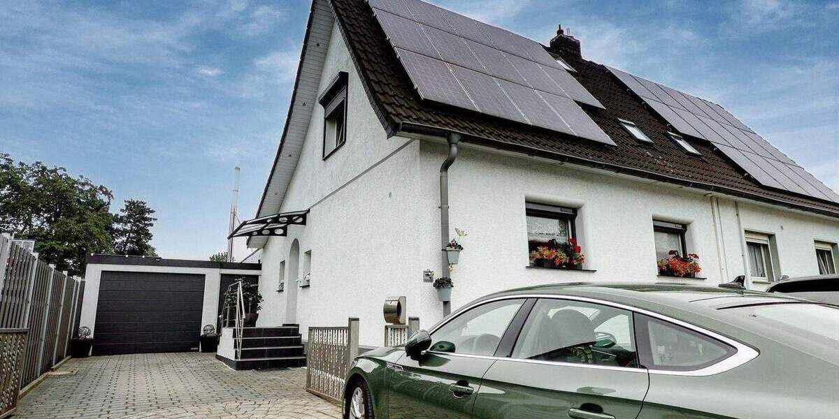 Design trifft Wohlgefühl - exklusiv modernisiertes Refugium mit Pool und Gartenidylle 3 zimmer