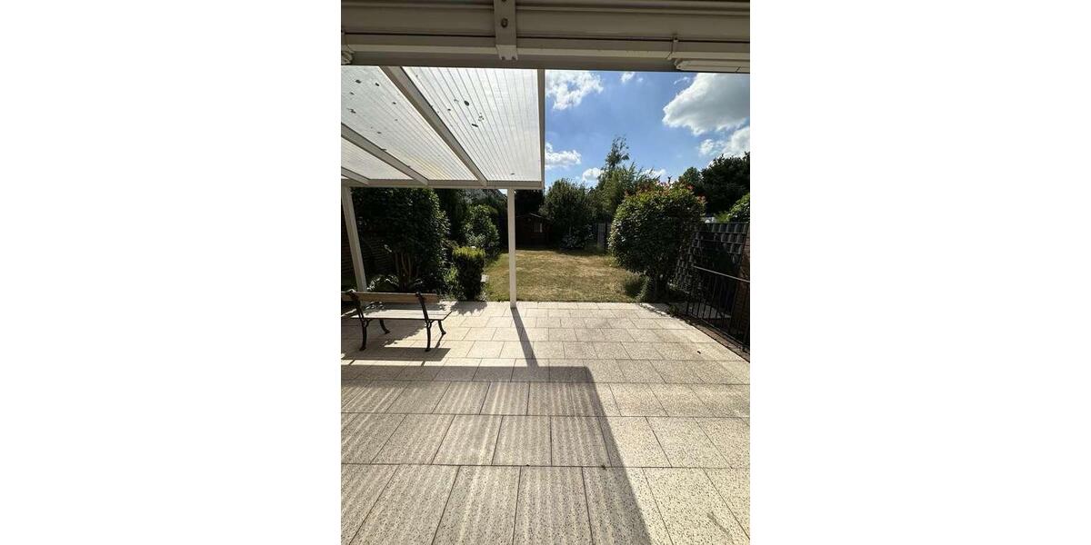 Reihenhaus Meerbusch Kierst - 5 Zimmer, 135 m&sup2;, 1.810&euro; | Angebot:25223883