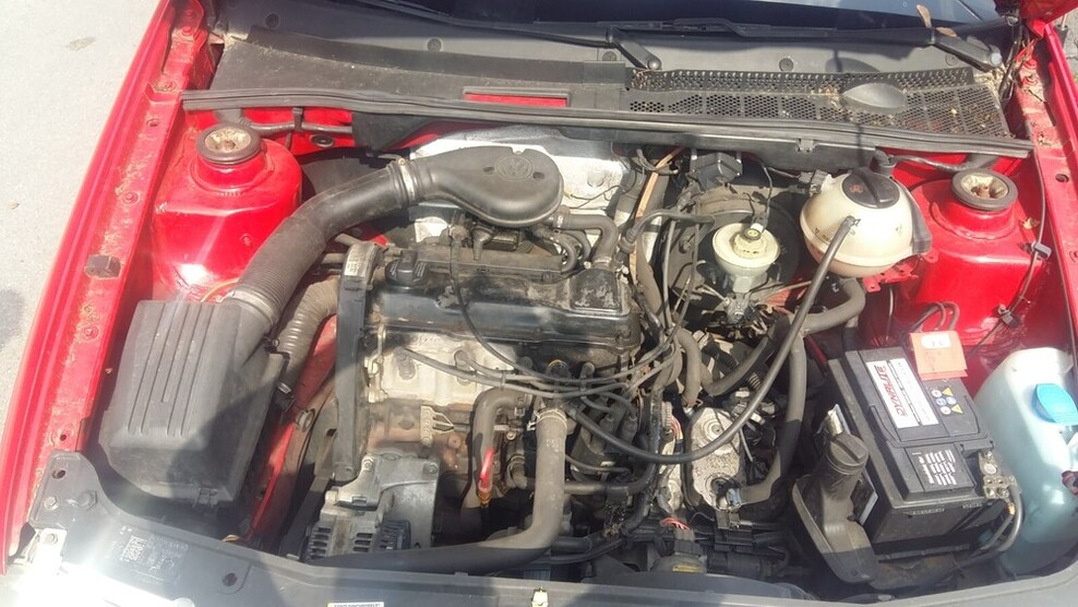 VW Golf 129.800 km 1.800 € Mönchengladbach 41061