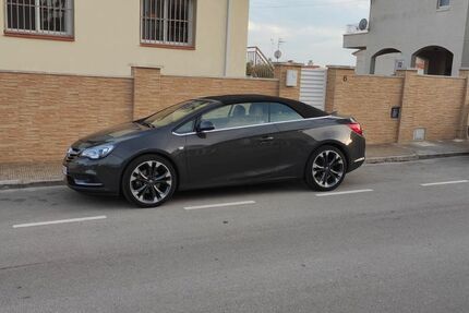 Opel Cascada 68.500 km 15.900 &euro; Voerde 46562