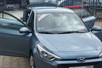 Hyundai i20 130.000 km 7.499 € Krefeld 47805