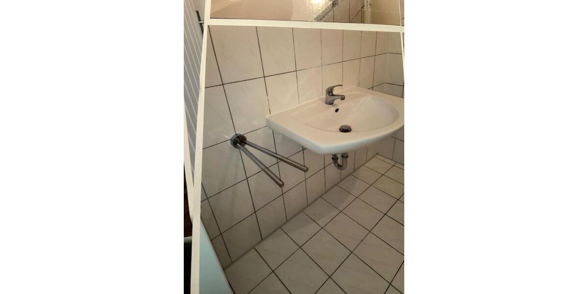 Etagenwohnung Oberhausen Alstaden - 3 Zimmer, 75 m&sup2;, 495&euro; | Angebot:26234178