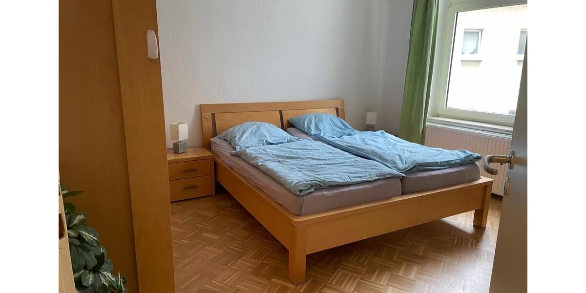 Etagenwohnung Essen Huttrop - 4 Zimmer, 82 m&sup2;, 1.710&euro; | Angebot:25647847