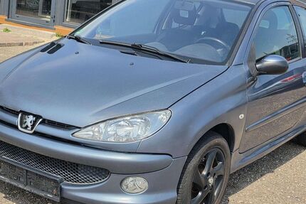 Peugeot 206 216.947 km 800 &euro; Kempen 47906