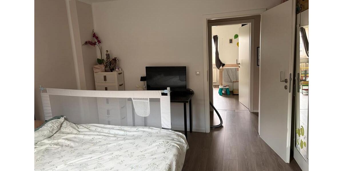 Etagenwohnung Duisburg Beeck - 3.5 Zimmer, 72 m&sup2;, 766&euro; | Angebot:25433293