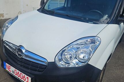 Opel Combo 76.400 km 8.600 € Neuss 41469
