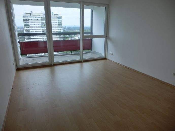 Etagenwohnung Duisburg Hochheide - 2 Zimmer, 68 m&sup2;, 579&euro; | Angebot:26879194