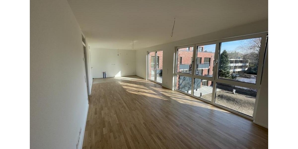 Etagenwohnung Krefeld Cracau - 3 Zimmer, 93 m&sup2;, 1.303&euro; | Angebot:25423602