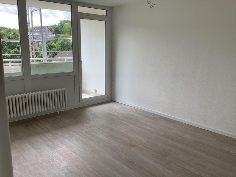 Neviges: Helle 2-Zimmer-Wohnung mit Balkon zimmer