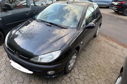 Peugeot 206 135.000 km 700 &euro; Düsseldorf 40239
