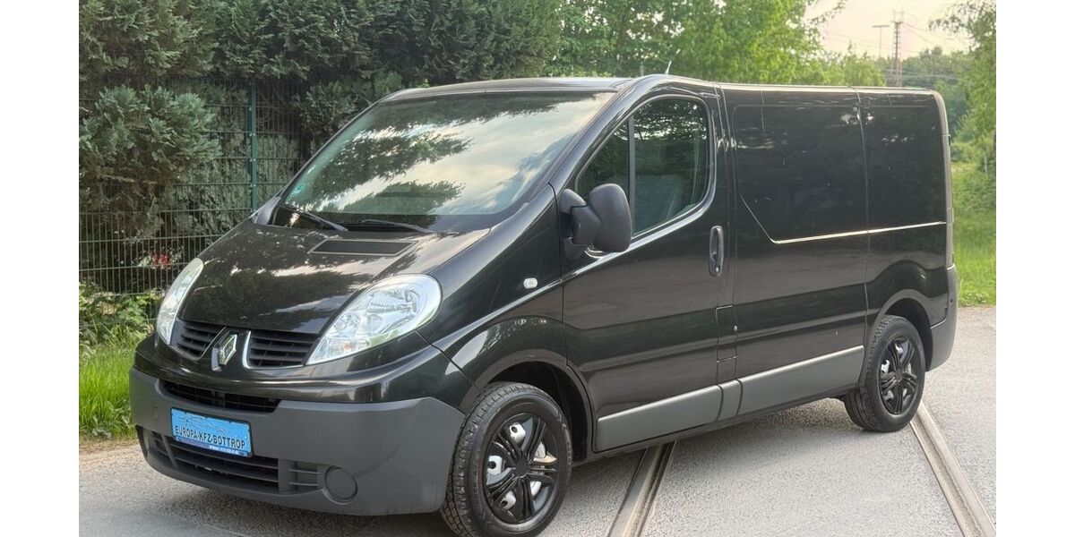 Renault Trafic 240.000 km 4.499 &euro; Bottrop 46238