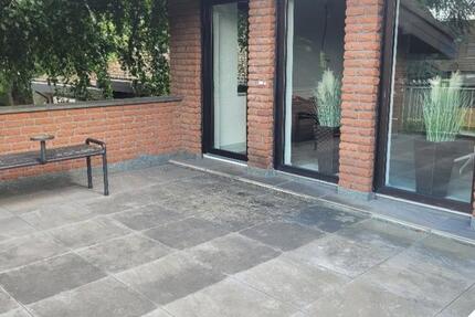 Wohnen und Arbeiten, großzügige Villa zur gewerblichen Nutzung