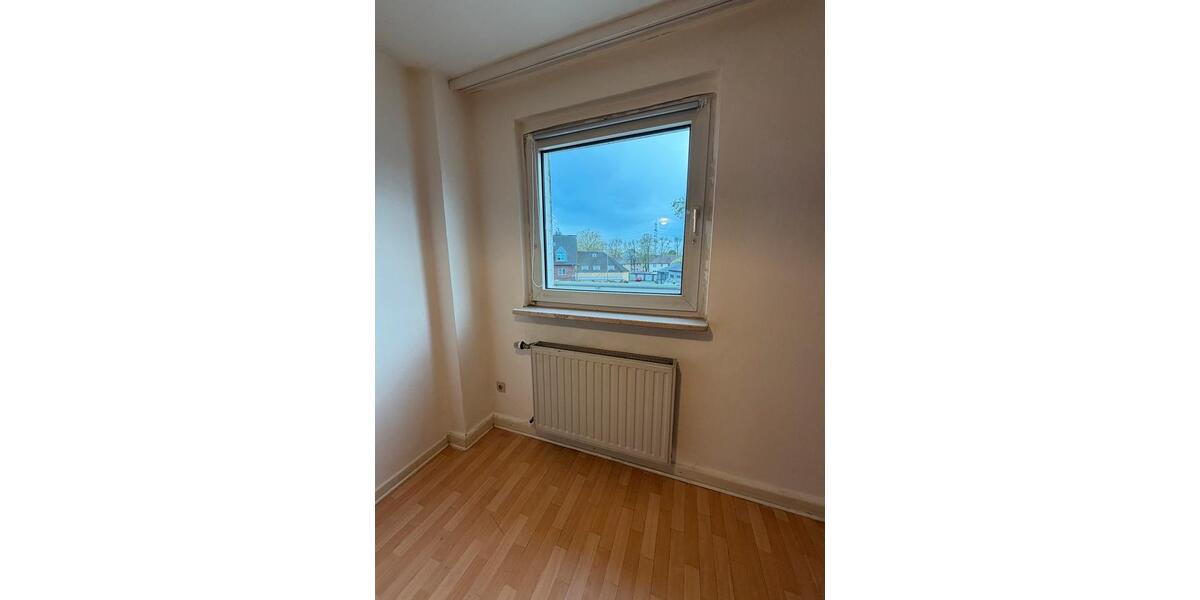 Dachgeschoßwohnung Duisburg Walsum - 1 Zimmer, 58 m&sup2;, 630&euro; | Angebot:26091586