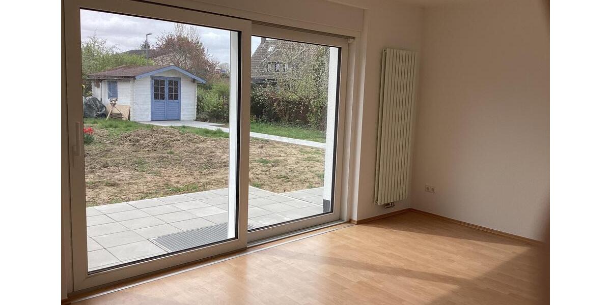 Erdgeschoßwohnung Meerbusch - 3.5 Zimmer, 93 m&sup2;, 1.360&euro; | Angebot:26366147