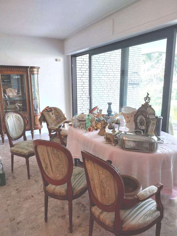 Haus zum Kaufen in Mönchengladbach 580.000 € 200 m²