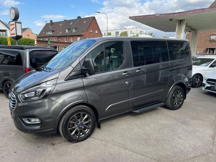 Tourneo Custom