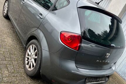 Seat Altea 207.000 km 2.500 &euro; Dinslaken 46537