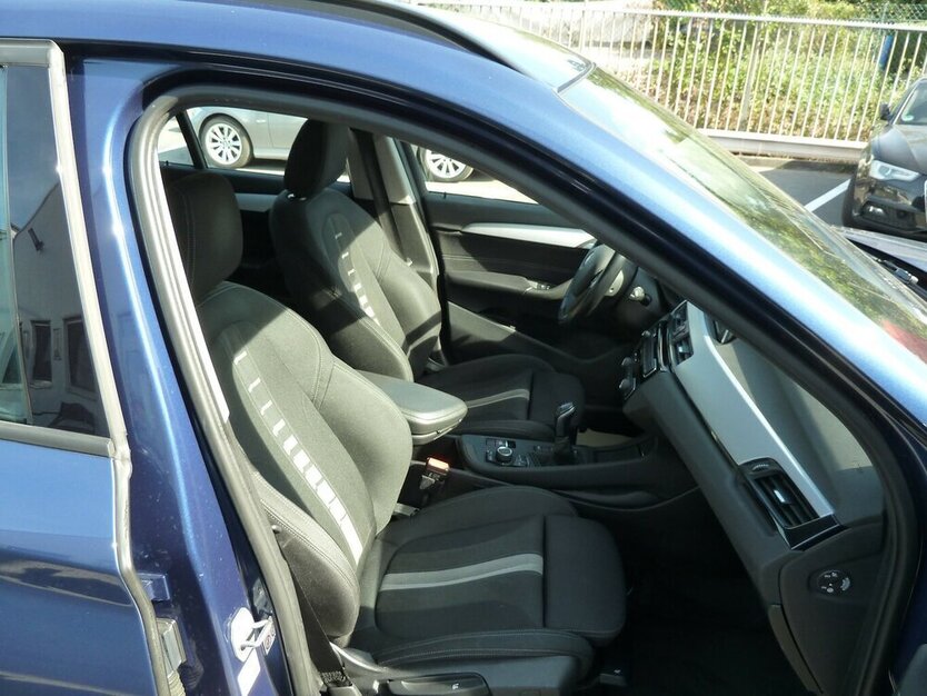 X1 X drive18 D Avantage Sportsitzei AHK PDC DAB