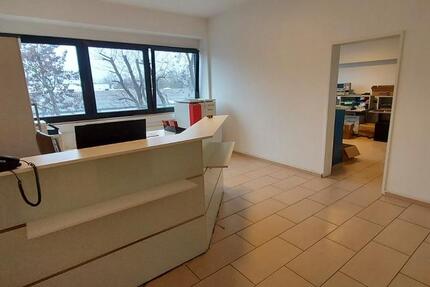 Gewerbeobjekt Meerbusch - 2.566&euro; | Angebot:25996974