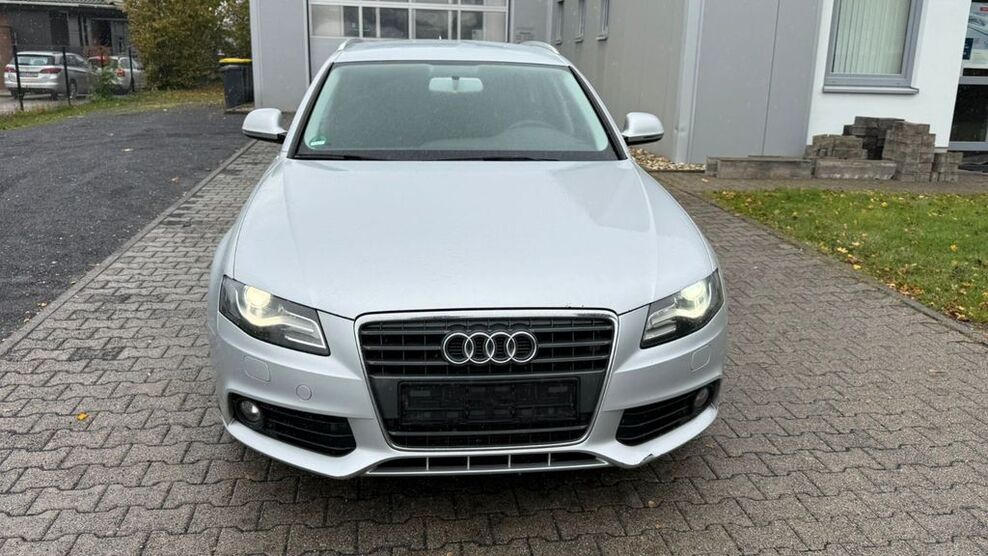 Audi A4 275.000 km 5.300 € GELDERN 47608