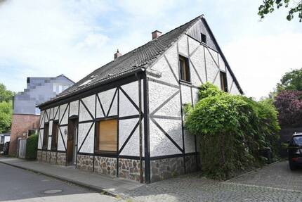 Haus Essen / Steele Steele - 9 Zimmer, 171 m&sup2;, 495.000&euro; | Angebot:26916572