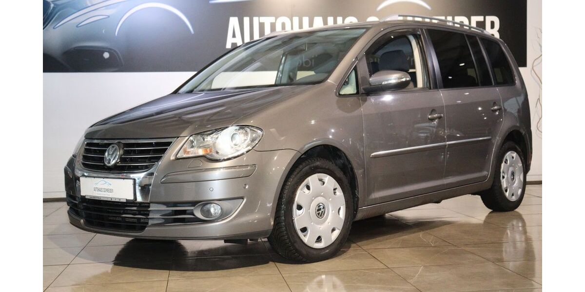 VW Touran 282.732 km 5.900 &euro; Ratingen 40880