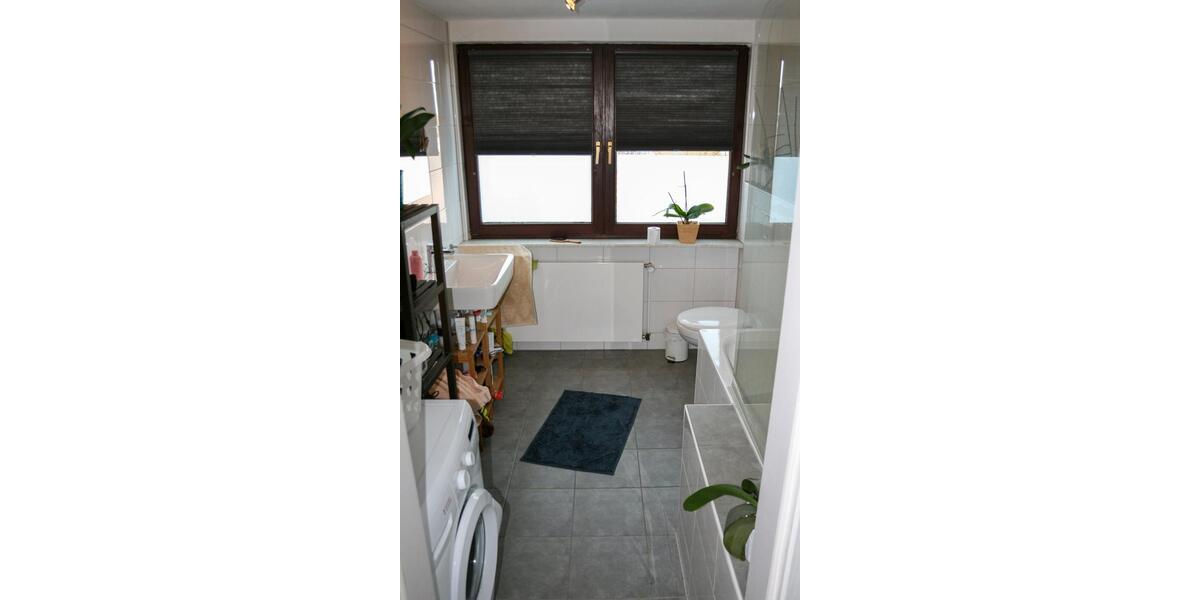 Dachgeschoßwohnung Essen Stadtbezirk III - 2 Zimmer, 57 m&sup2;, 475&euro; | Angebot:26399100
