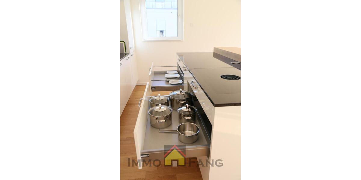 Etagenwohnung Düsseldorf Stadtbezirk 2 - 4 Zimmer, 121 m&sup2;, 2.510&euro; | Angebot:26354383