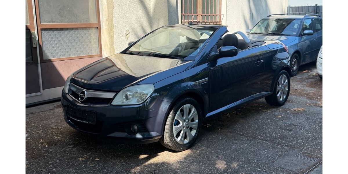 Opel Tigra 97.000 km 2.900 &euro; Mülheim an der ruhr 45475
