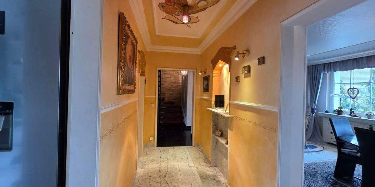 Mehrfamilienhaus, Wohnhaus Velbert Tönisheide - 4 Zimmer, 220 m&sup2;, 820.000&euro; | Angebot:23944329