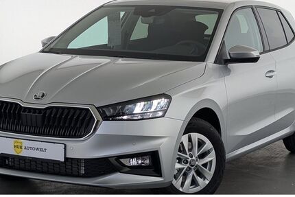 Skoda Fabia 1.100 km 21.460 &euro; Düsseldorf 40599